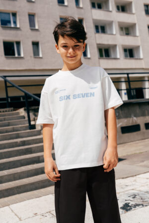 T-SHIRT SIX SEVEN ŚMIETANKOWY /AFK 67