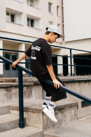 T-SHIRT SIX SEVEN CZARNY /AFK 67
